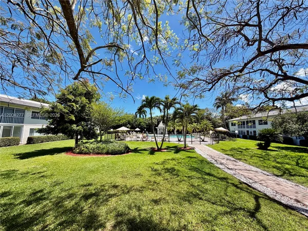 $1,995 | 1203 Bahama Bend, Unit G1, Coconut Creek, FL 33066