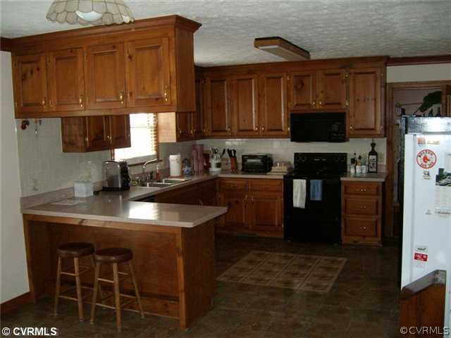 1522 Powcan Road Bruington, VA 23023 - Photo 4 of 7 Kitchen