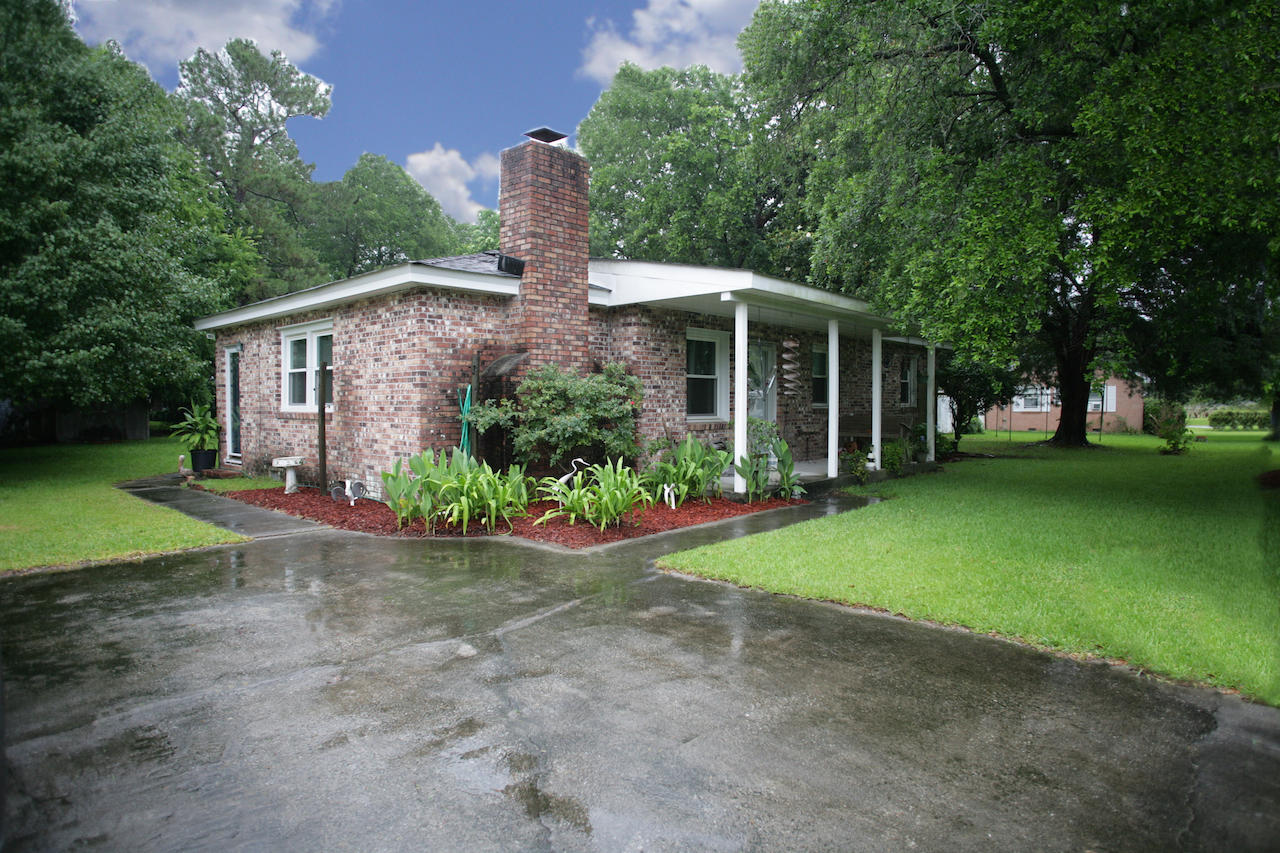 3544 Old Ferry Road Johns Island, SC 29455 - Photo 1 of 21 187O2107 copy