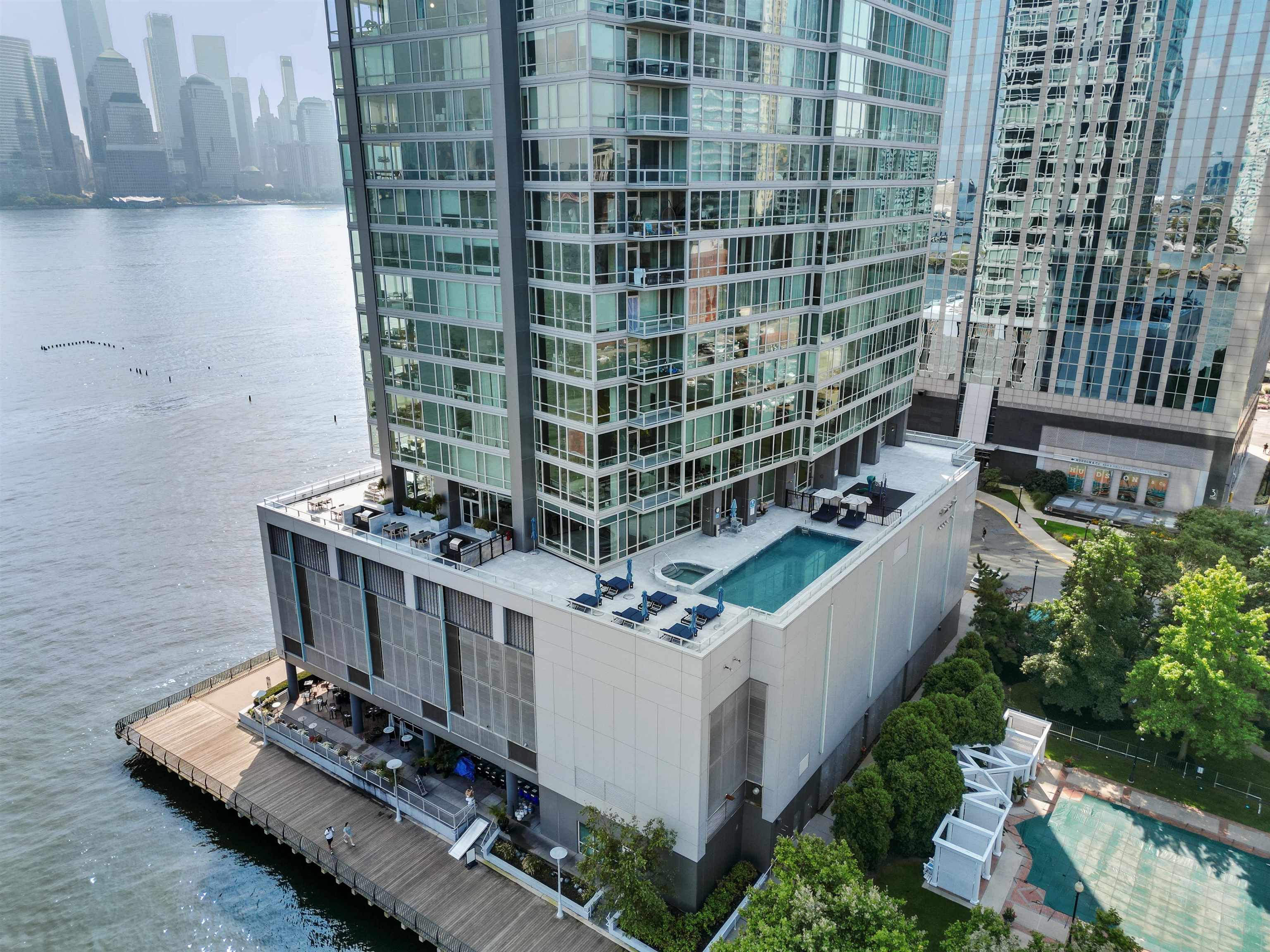 2 2nd Street, Unit 3606 Jersey City, NJ 07302 - Photo 13 of 29