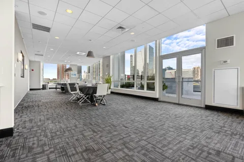 $1,100,000 | 2 2nd Street, Unit 3606, Jersey City, NJ 07302