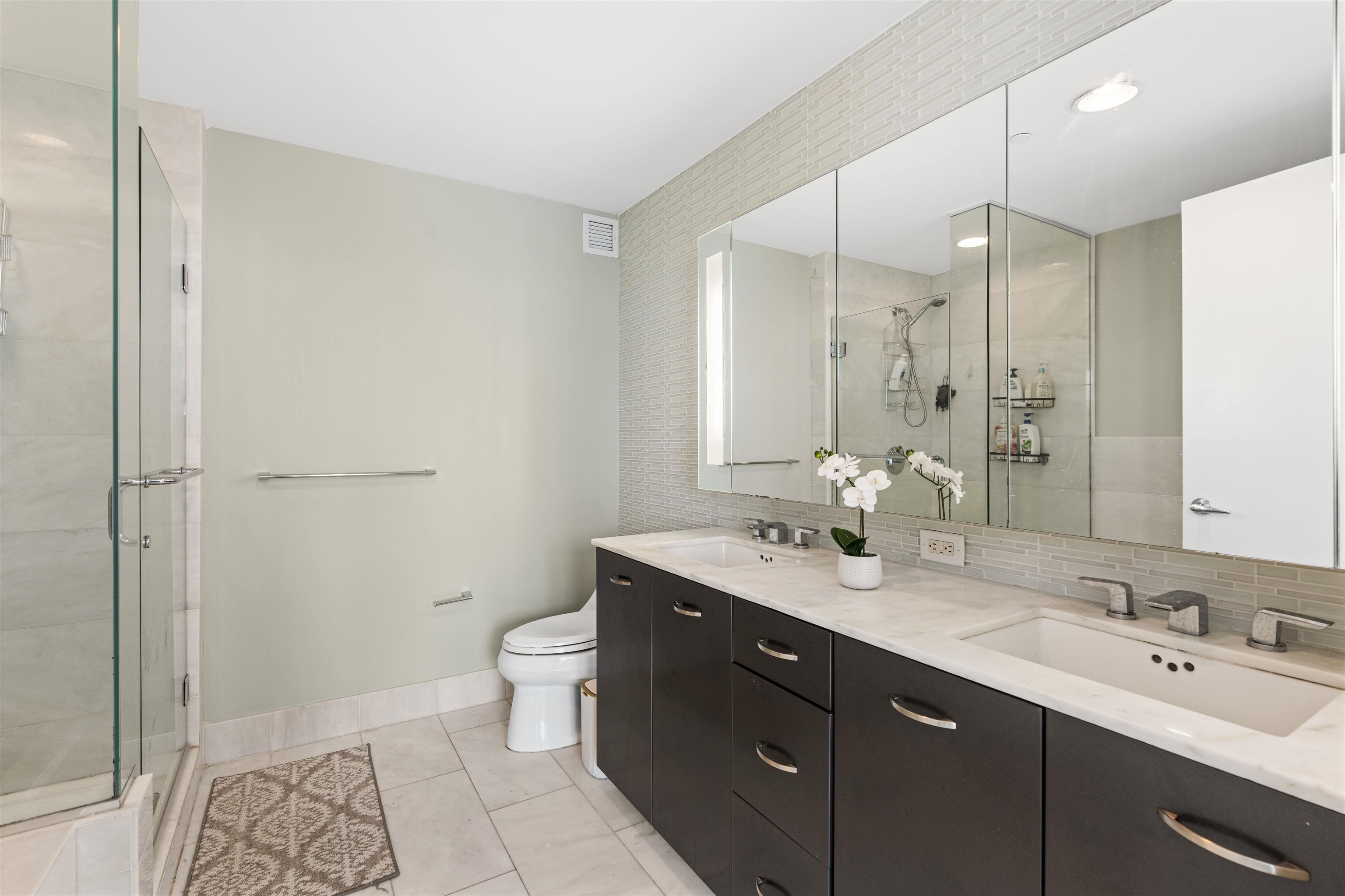 2 2nd Street, Unit 3606 Jersey City, NJ 07302 - Photo 2 of 29