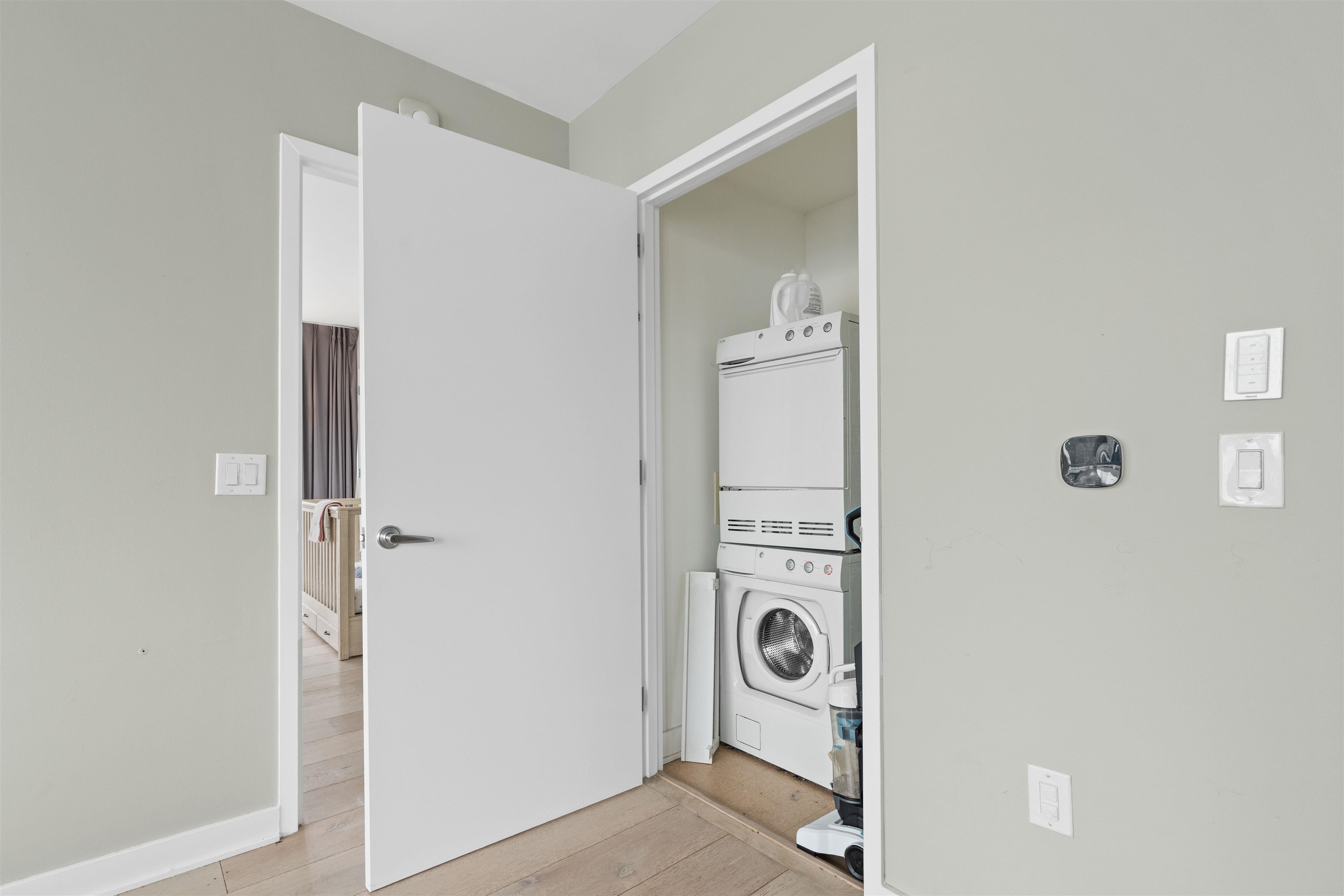 2 2nd Street, Unit 3606 Jersey City, NJ 07302 - Photo 4 of 29