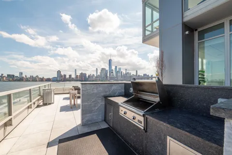 $1,100,000 | 2 2nd Street, Unit 3606, Jersey City, NJ 07302