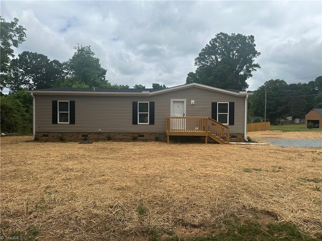 327 Wafford Road Lexington, NC 27292 - Photo 1 of 26 Gallery Image 1