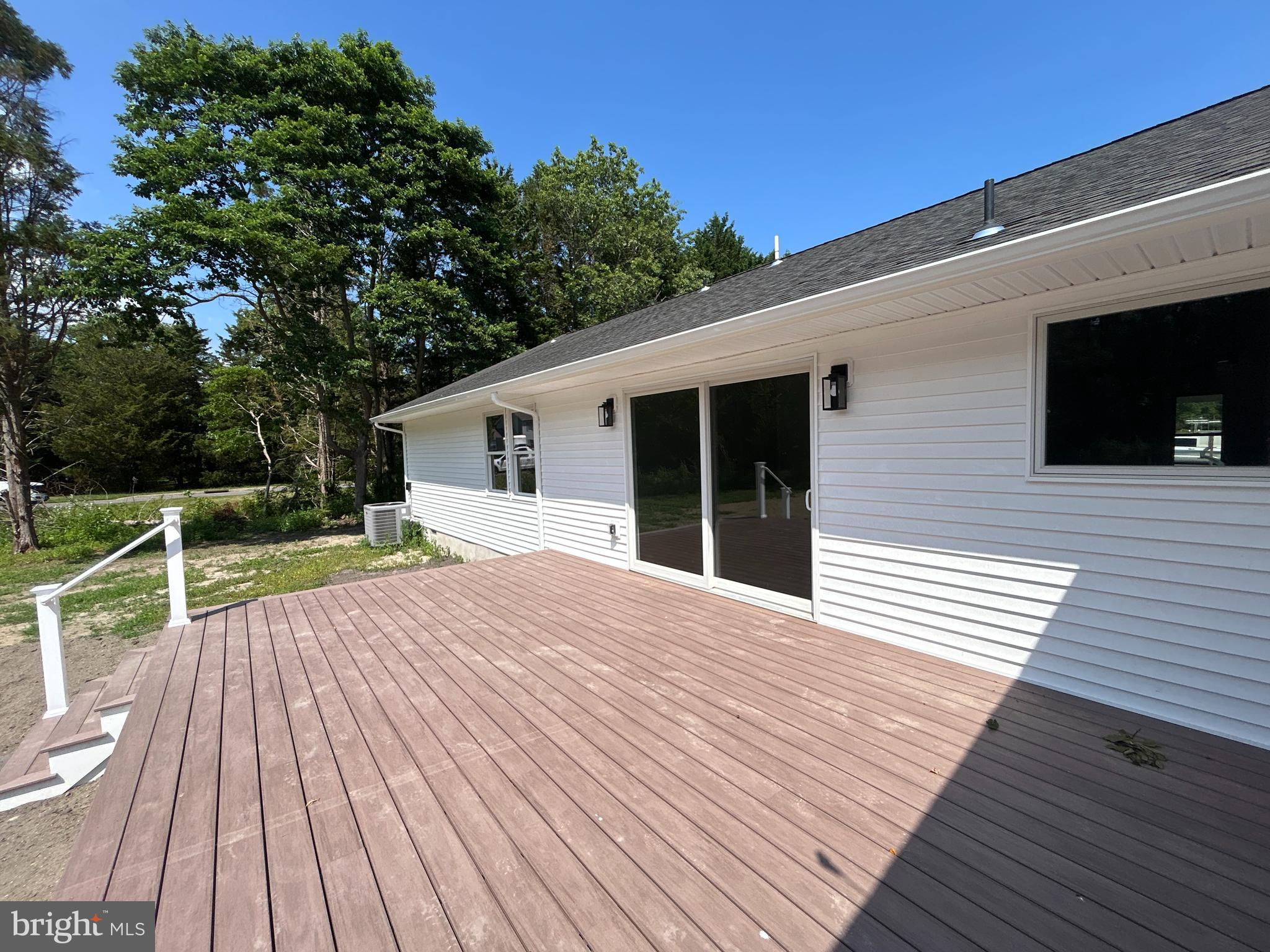 210 Perry Road Woodbine, NJ 08270 - Photo 2 of 35