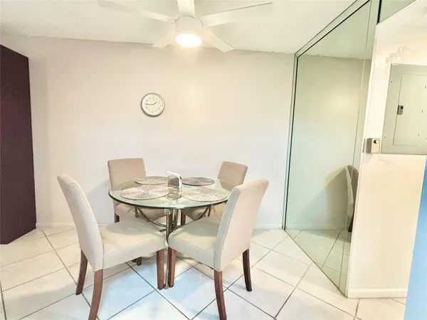 $1,400 | 43 Farnham B, Unit 43, Deerfield Beach, FL 33442