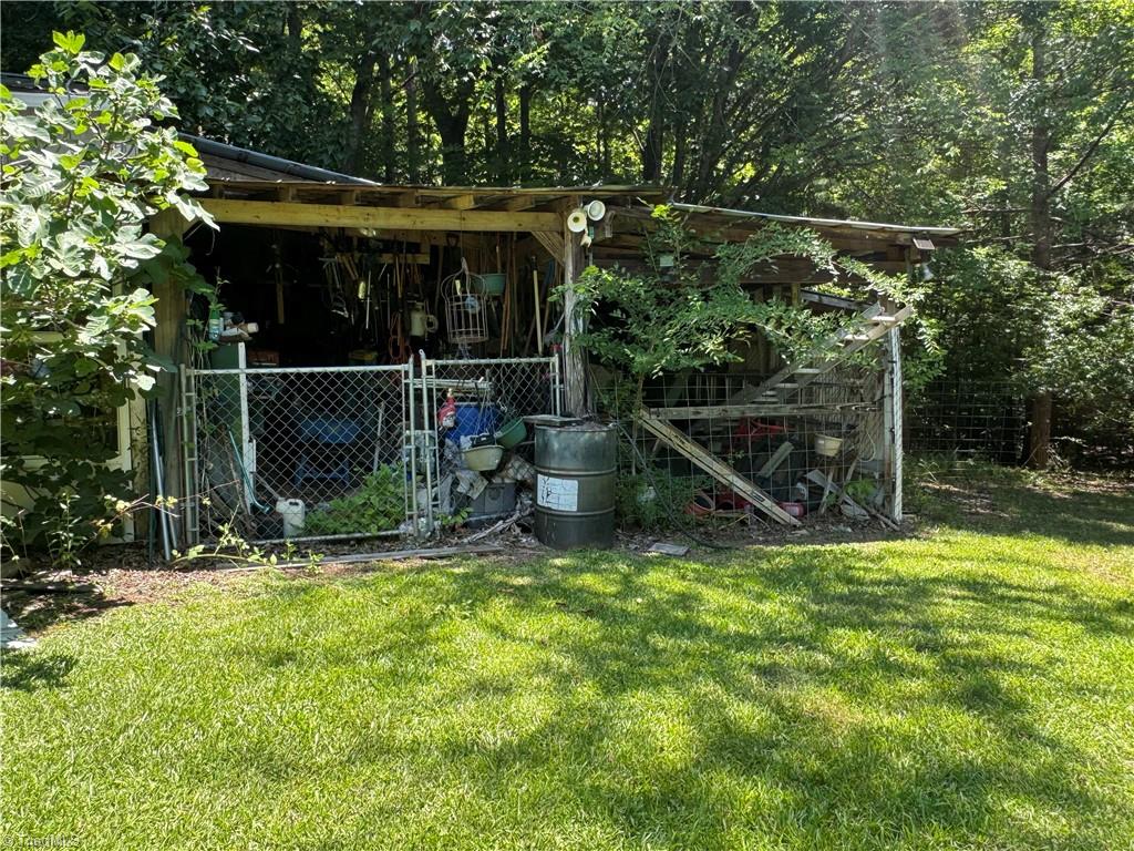 2742 George York Road Randleman, NC 27317 - Photo 28 of 33