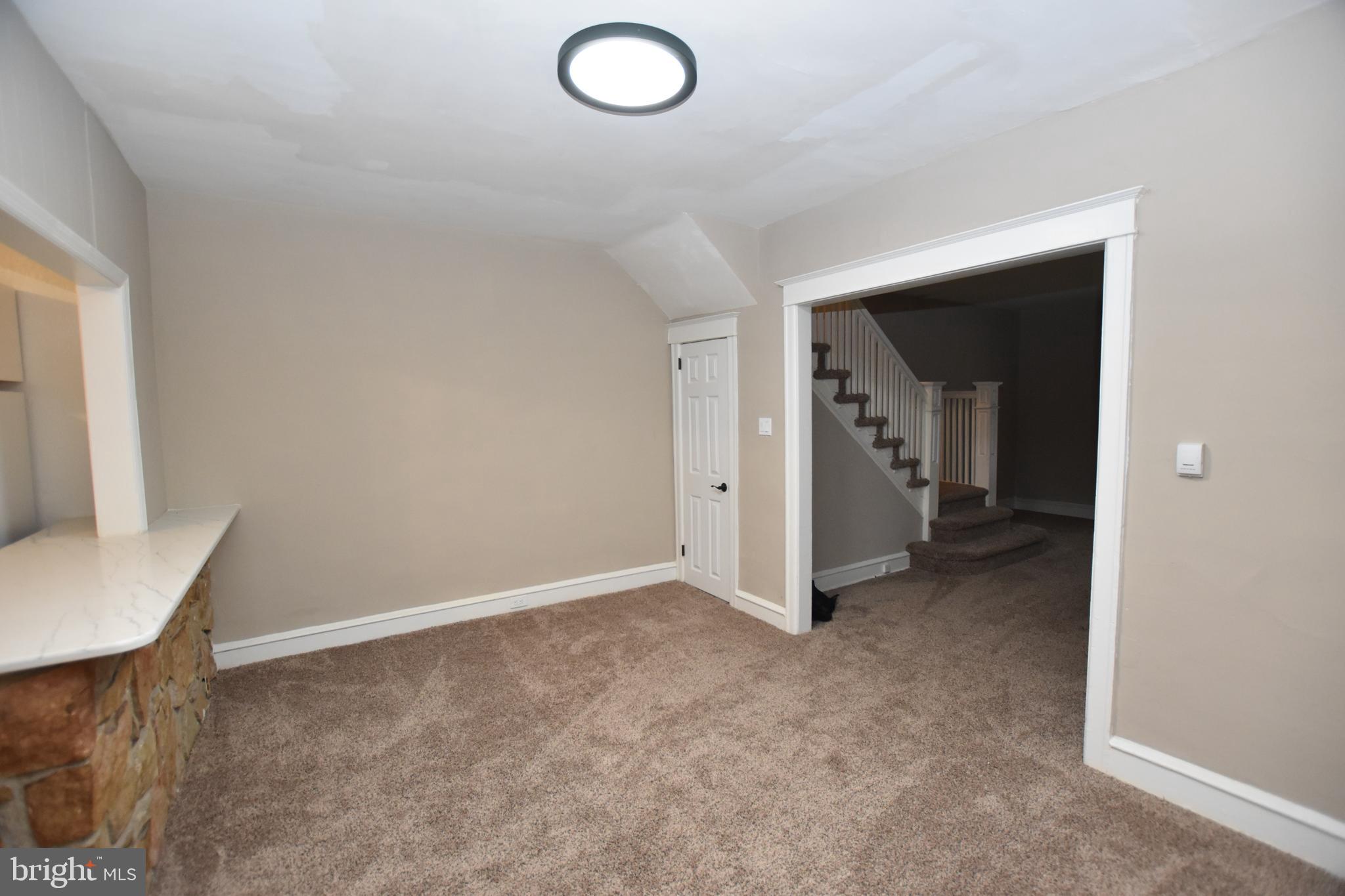 73 North State Road Upper Darby, PA 19082 - Photo 8 of 38