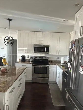 $3,500 | 9995 54th Street North, Pinellas Park, FL 33782