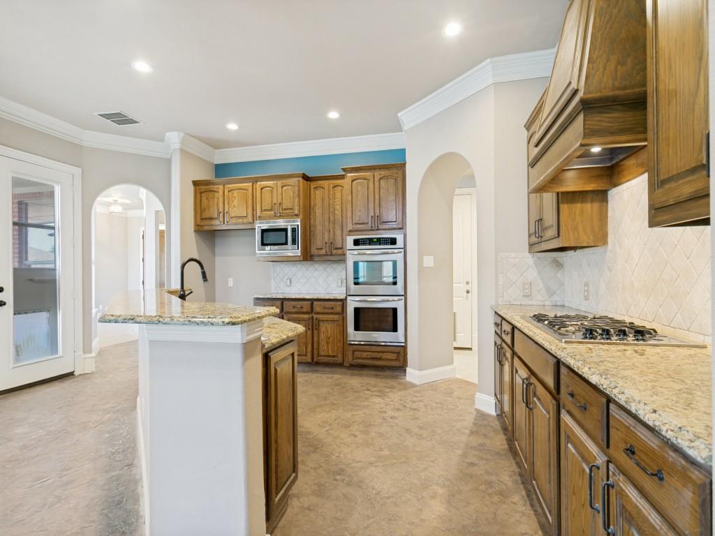 4304 Tree House Lane Corinth, TX 76208 - Photo 12 of 25