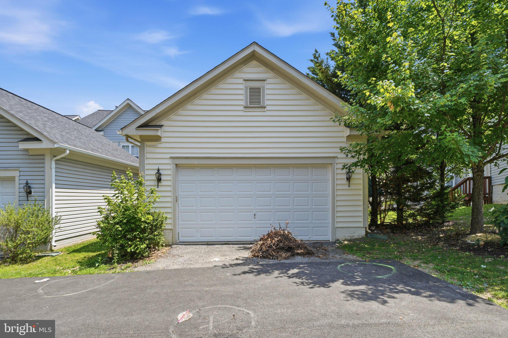 13131 Clarksburg Square Road Clarksburg, MD 20871 - Photo 48 of 61 Exterior Back