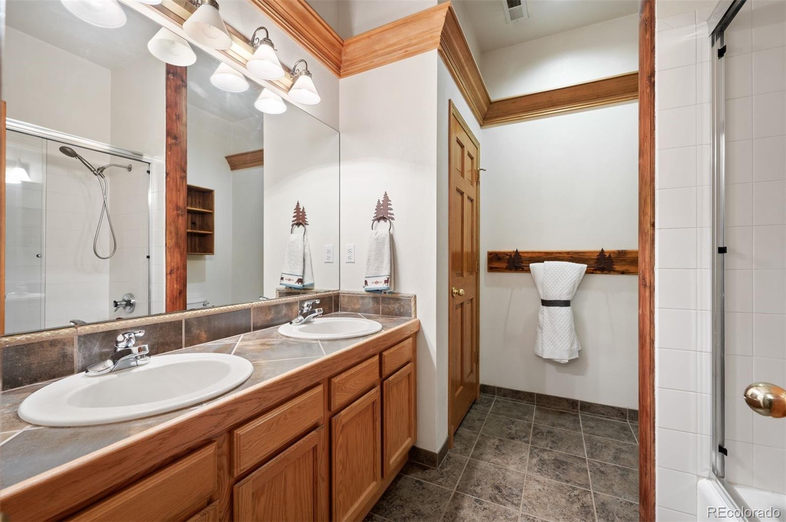 5017 Camel Heights Road Evergreen, CO 80439 - Photo 21 of 38 Gallery Image 21