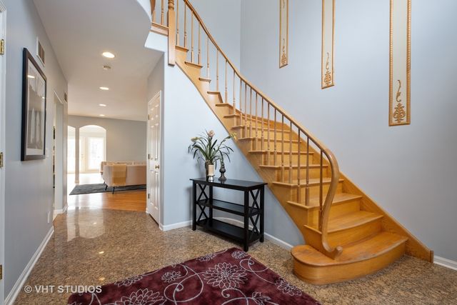 a view of entryway and hall