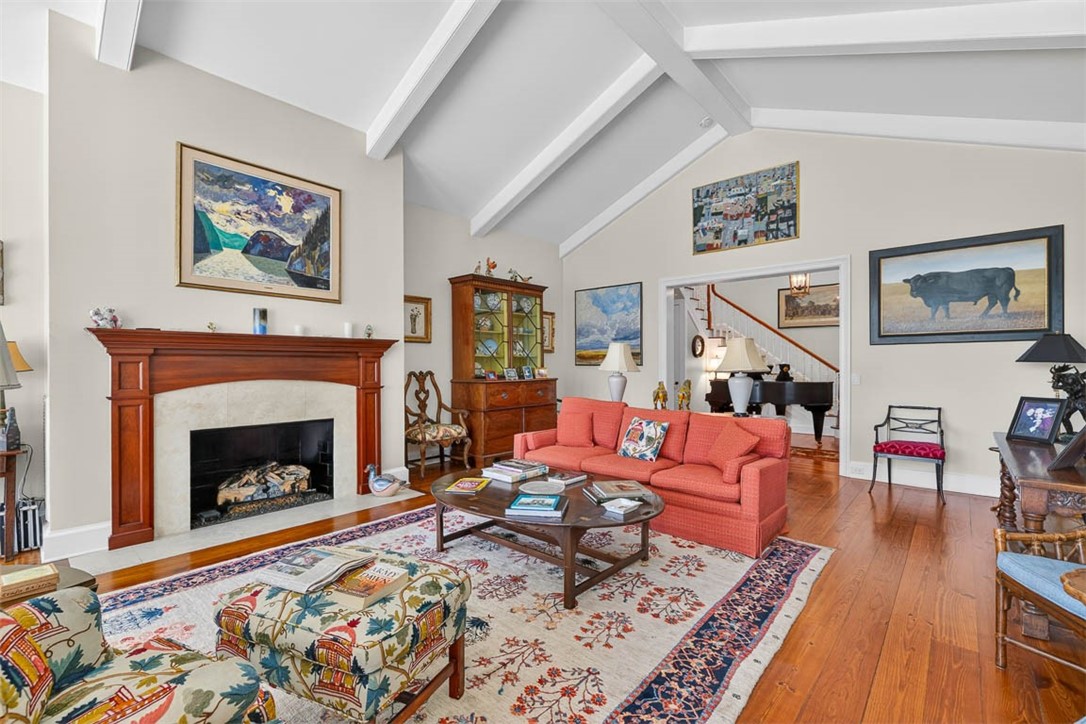 163 Point Lane St. Simons Island, GA 31522 - Photo 11 of 83