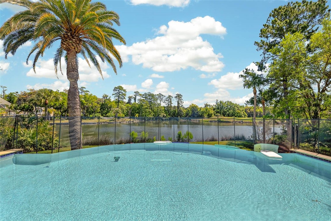 163 Point Lane St. Simons Island, GA 31522 - Photo 2 of 83