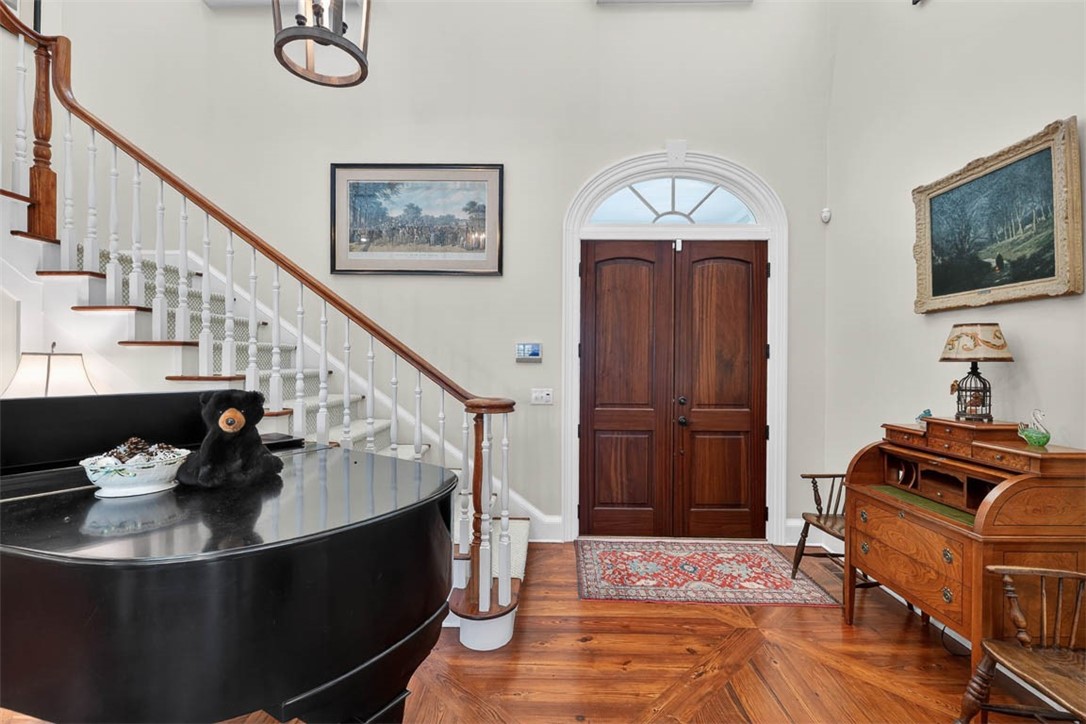 163 Point Lane St. Simons Island, GA 31522 - Photo 5 of 83