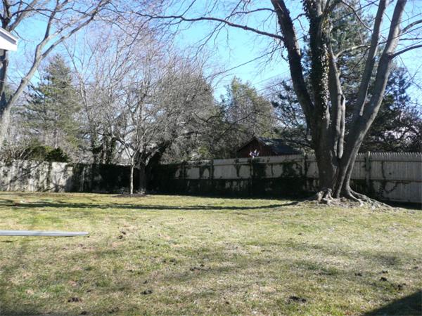 3 Hillcrest Road Marblehead, MA 01945 - Photo 9 of 11