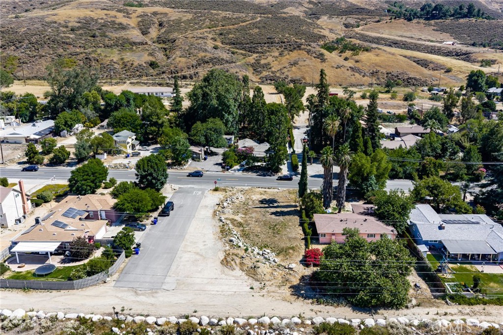 2789 Mill Creek Road Mentone, CA 92359 - Photo 8 of 11 an aerial view of residential houses with outdoor space