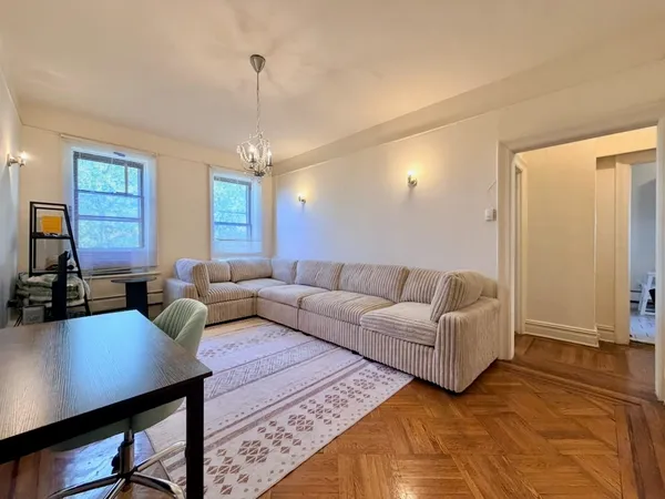 $1,950 | 334 Ogden Avenue, Unit 42, Jersey City, NJ 07307