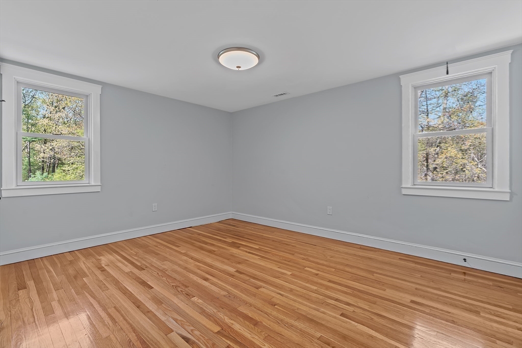 604 Dover Road Westwood, MA 02090 - Photo 14 of 32 Gallery Image 14