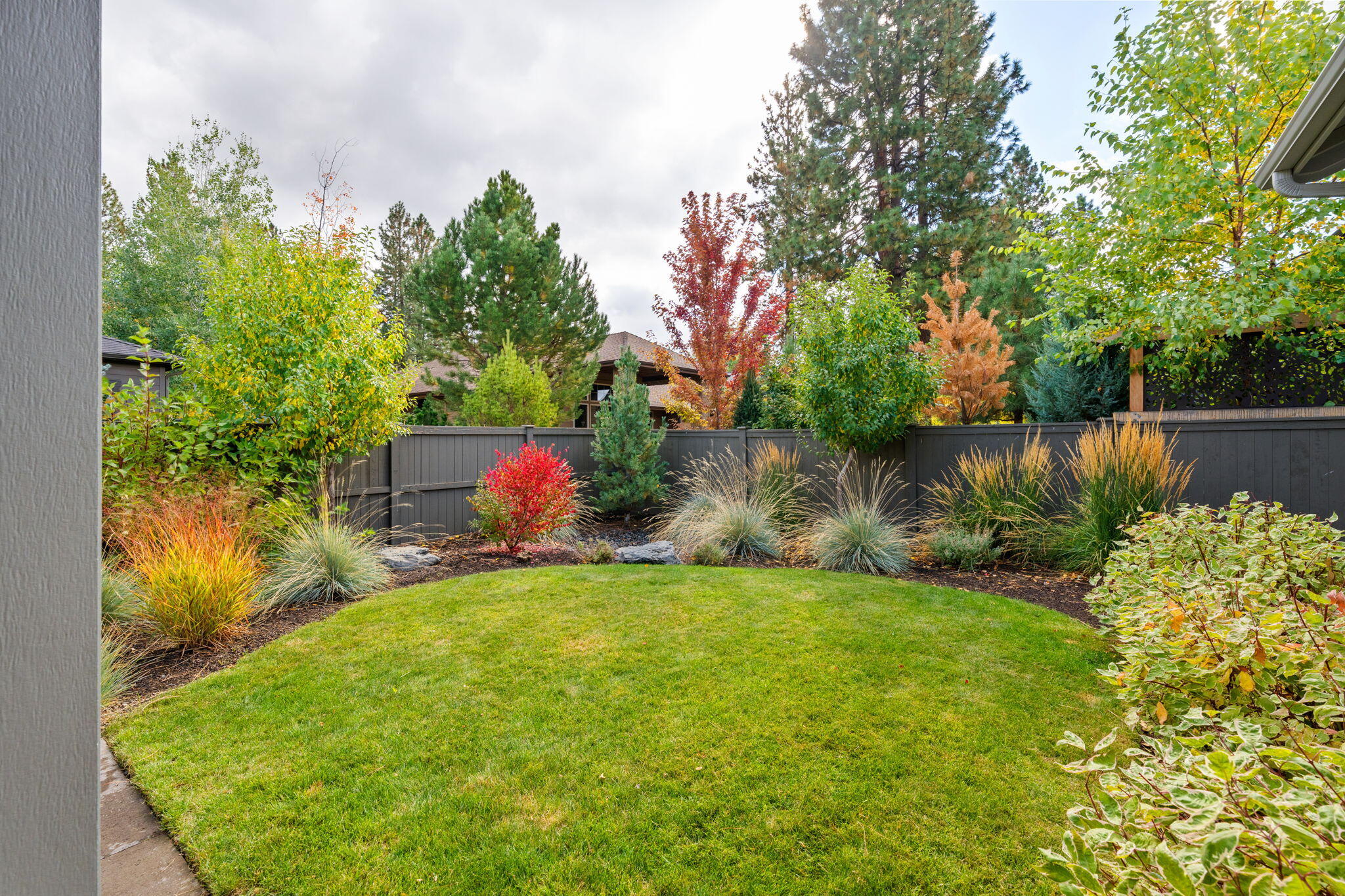 60882 Southwest Headwaters Loop Bend, OR 97702 - Photo 71 of 102 40-web-or-mls-Riley Visuals-40