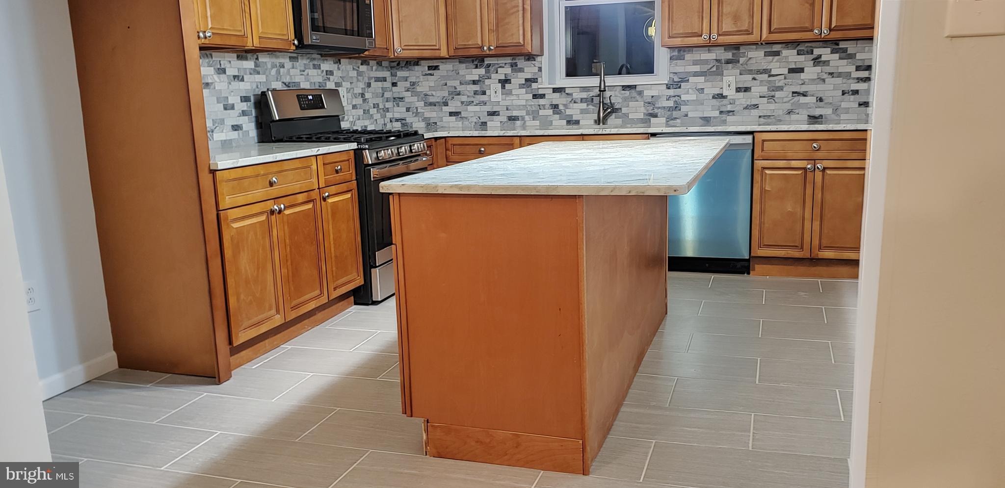 3825 J Street Philadelphia, PA 19124 - Photo 21 of 103