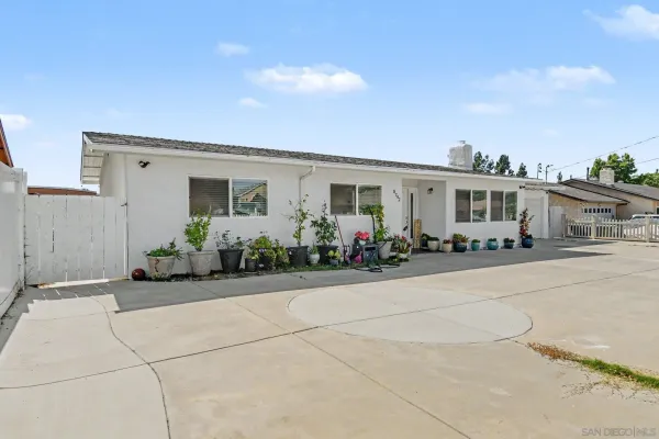 $819,000 | 8792 Blue Boy Lane, Santee, CA 92071
