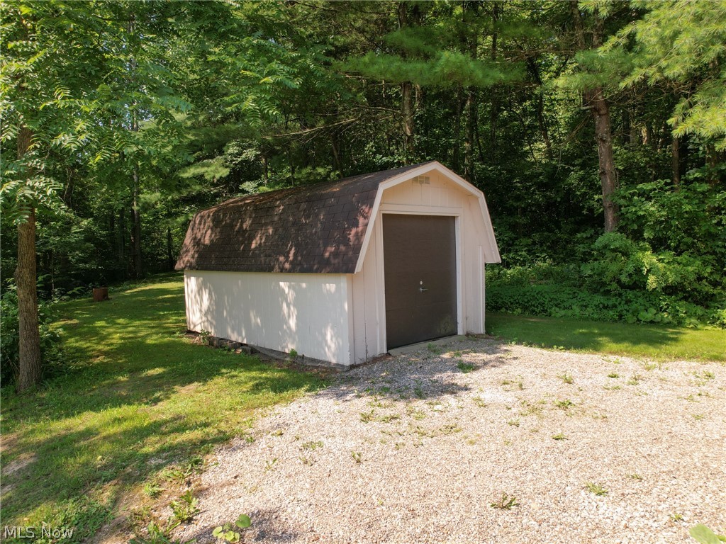 78480 Freeport Tippecanoe Road Freeport, OH 43973 - Photo 11 of 25 Gallery Image 11