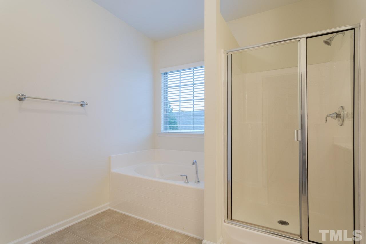 8332 Niayah Way Raleigh, NC 27612 - Photo 14 of 25 Gallery Image 14