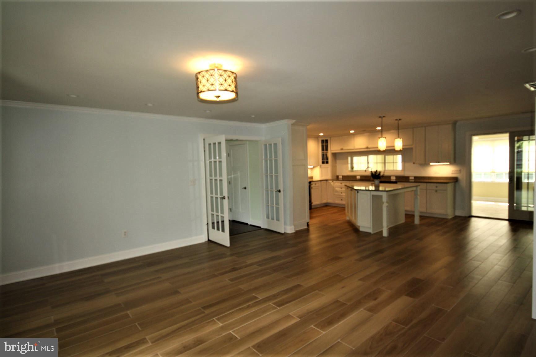 9417 Deepwater Point Road St. Michaels, MD 21663 - Photo 8 of 28 Dining room