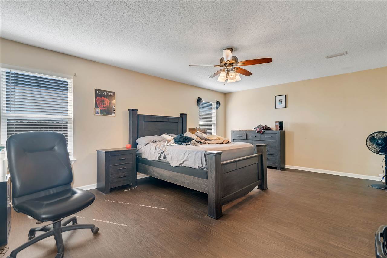 1056 Amazon Drive Foley, AL 36535 - Photo 5 of 19