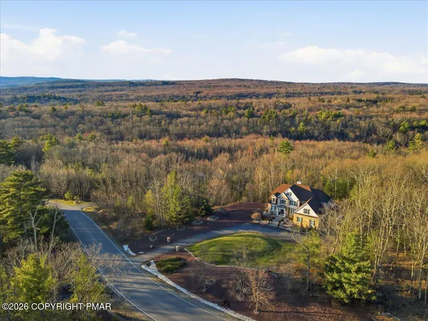 $769,000 | 389 Joanne Court, Bartonsville, PA 18321