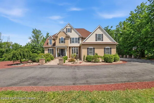 $769,000 | 389 Joanne Court, Bartonsville, PA 18321