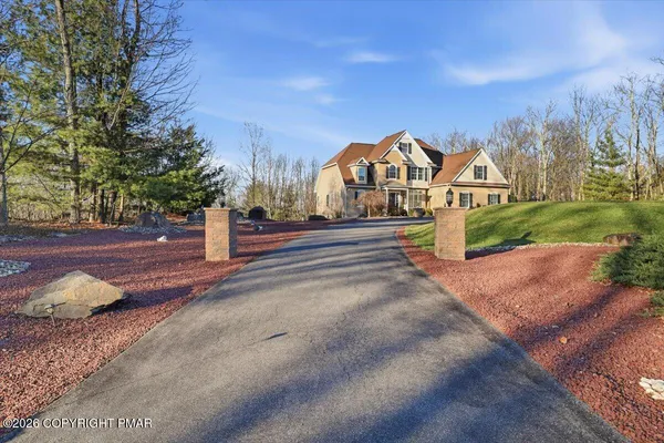 $769,000 | 389 Joanne Court, Bartonsville, PA 18321