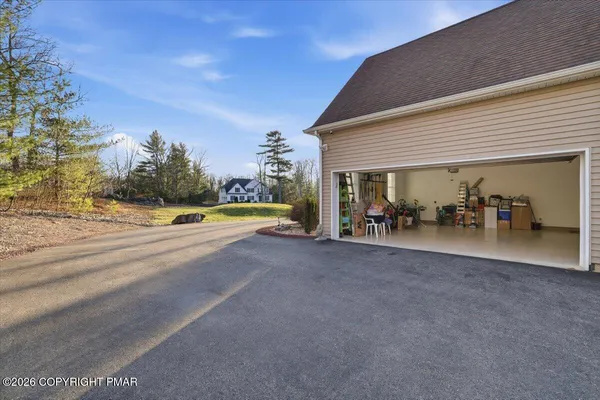 $769,000 | 389 Joanne Court, Bartonsville, PA 18321