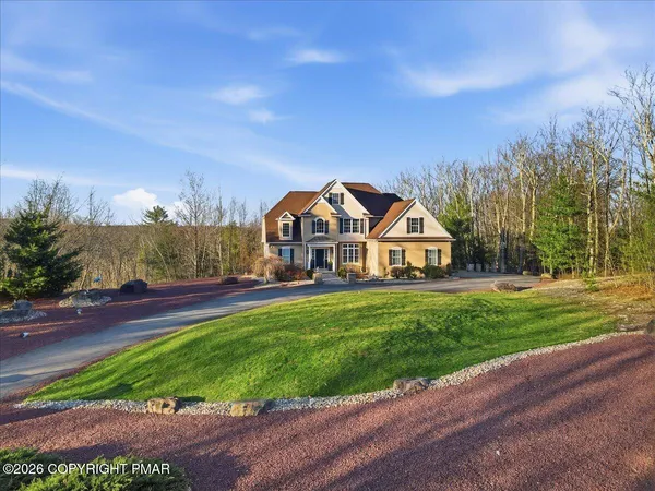 $769,000 | 389 Joanne Court, Bartonsville, PA 18321