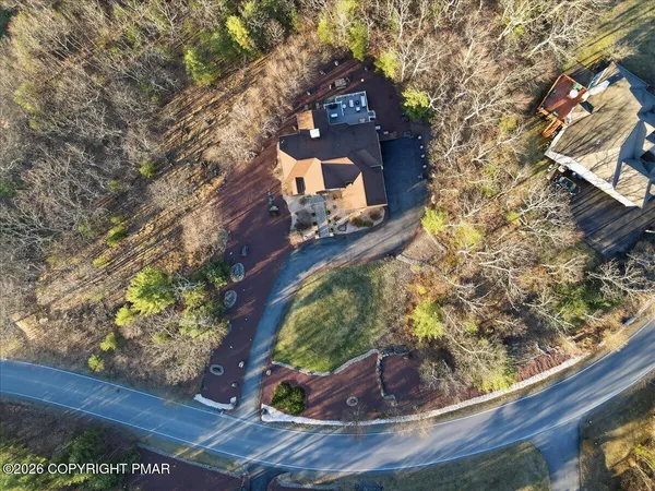 $769,000 | 389 Joanne Court, Bartonsville, PA 18321