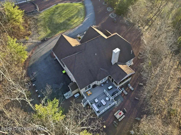 $769,000 | 389 Joanne Court, Bartonsville, PA 18321