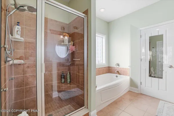 $769,000 | 389 Joanne Court, Bartonsville, PA 18321