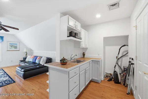 $769,000 | 389 Joanne Court, Bartonsville, PA 18321