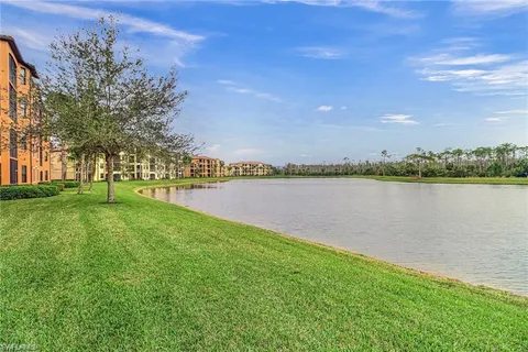 $539,000 | 9731 Acqua Court, Unit 537, Naples, FL 34113
