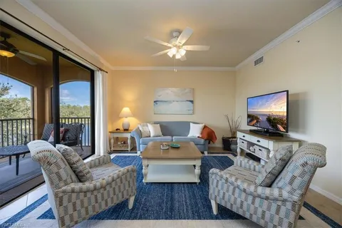 $539,000 | 9731 Acqua Court, Unit 537, Naples, FL 34113