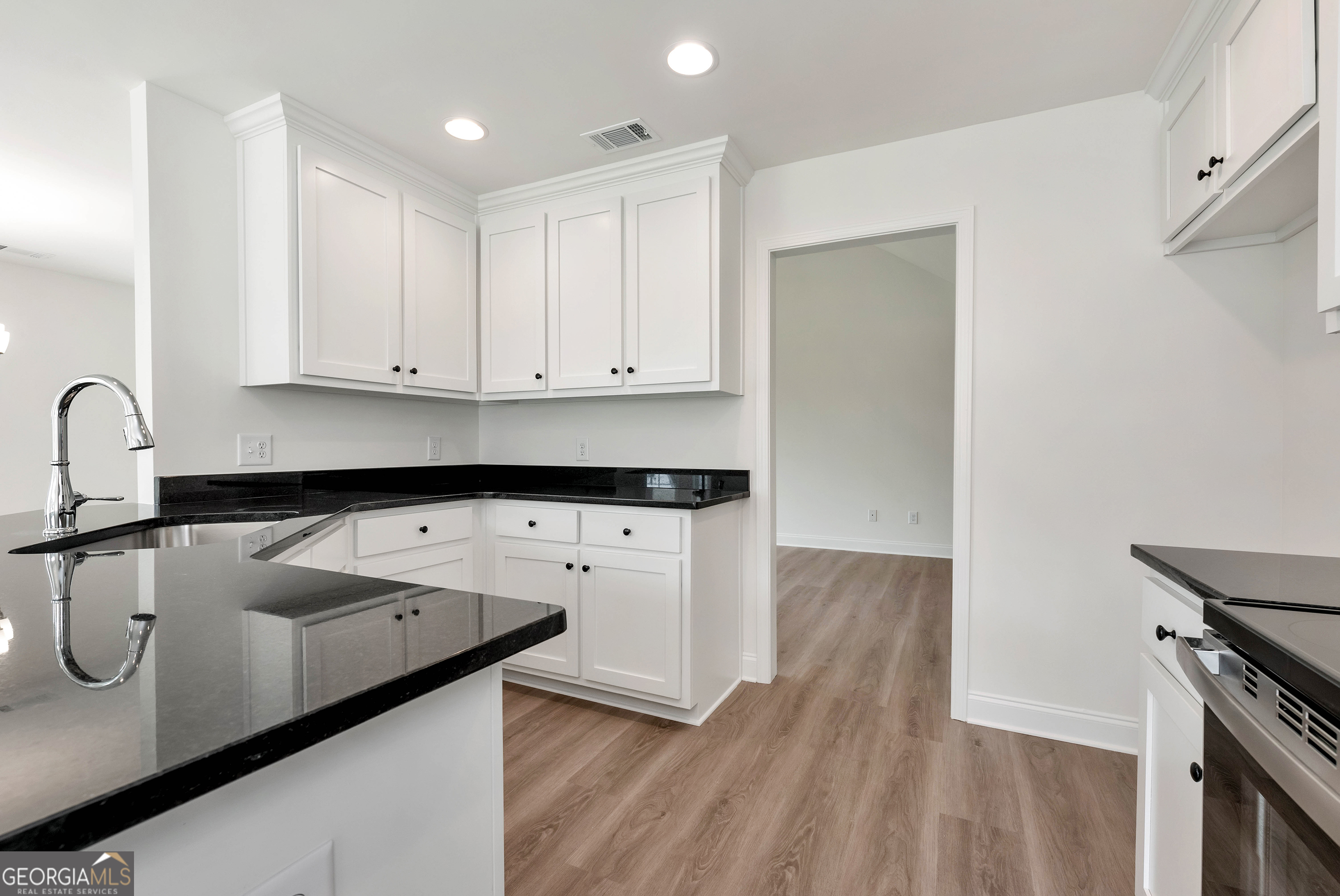 422 Myles Way Winder, GA 30680 - Photo 21 of 34 Gallery Image 21