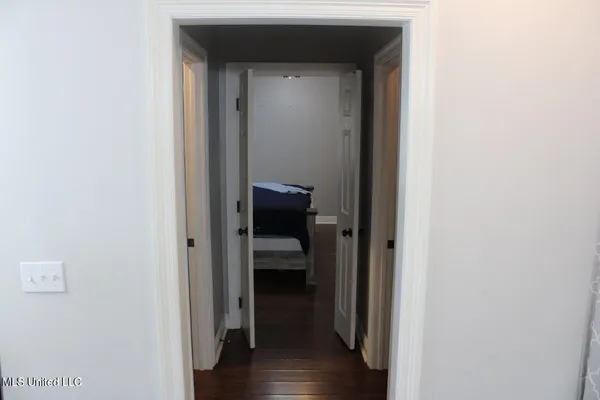 $2,400 | 100 Navajo Circle, Clinton, MS 39056