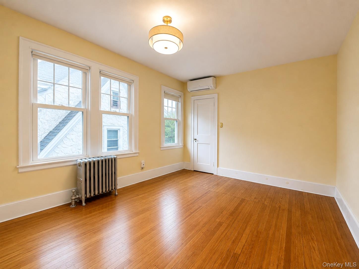 42 Crestview Street, Unit 2 New Rochelle, NY 10801 - Photo 11 of 18 Gallery Image 11