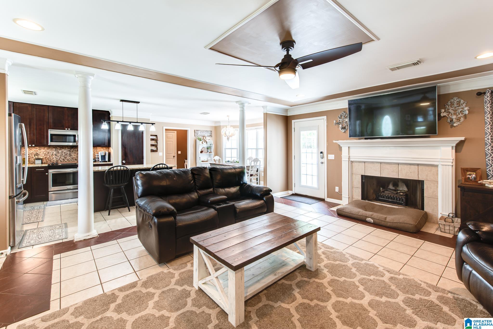 18468 Mindy Valley Road Vance, AL 35490 - Photo 3 of 44