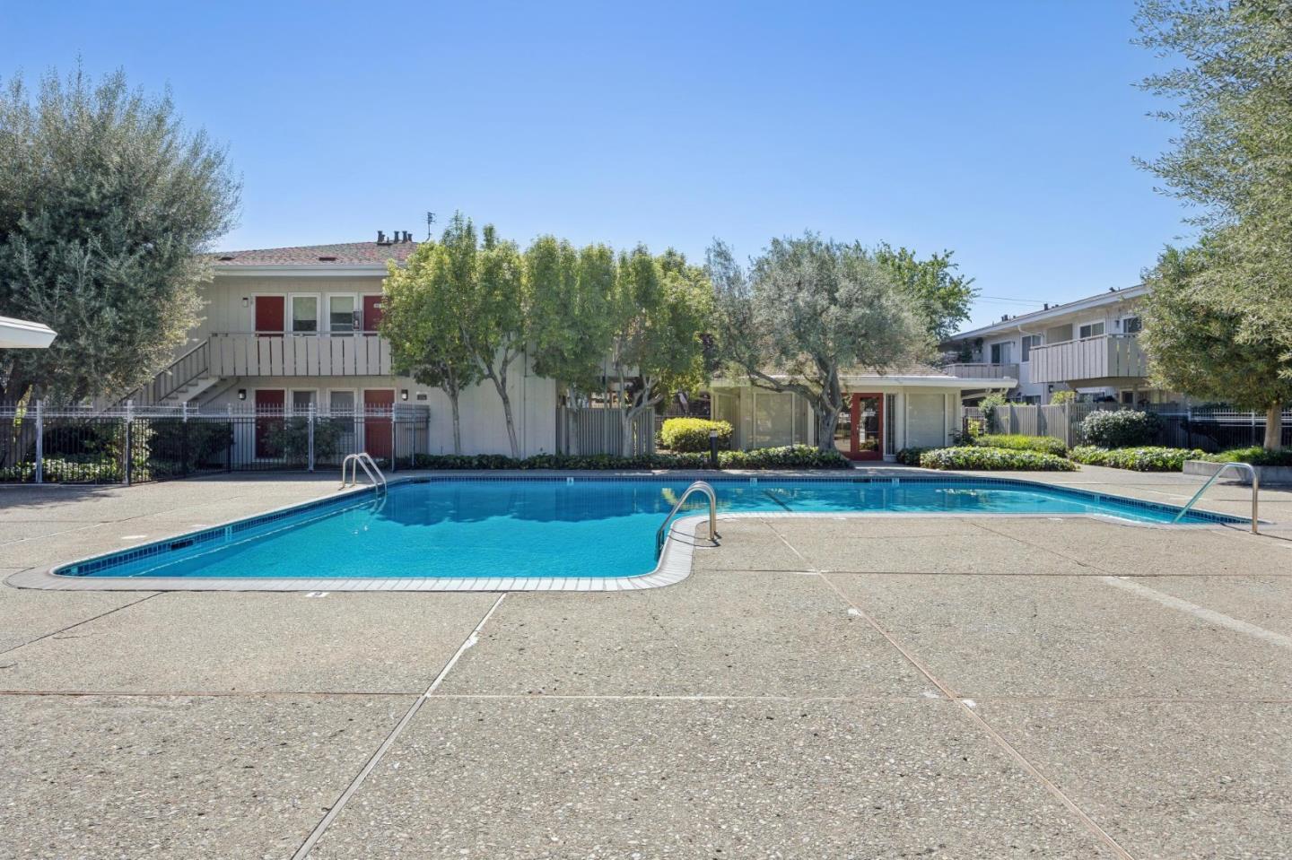 255 South Rengstorff Avenue, Unit 161 Mountain View, CA 94040 - Photo 29 of 30