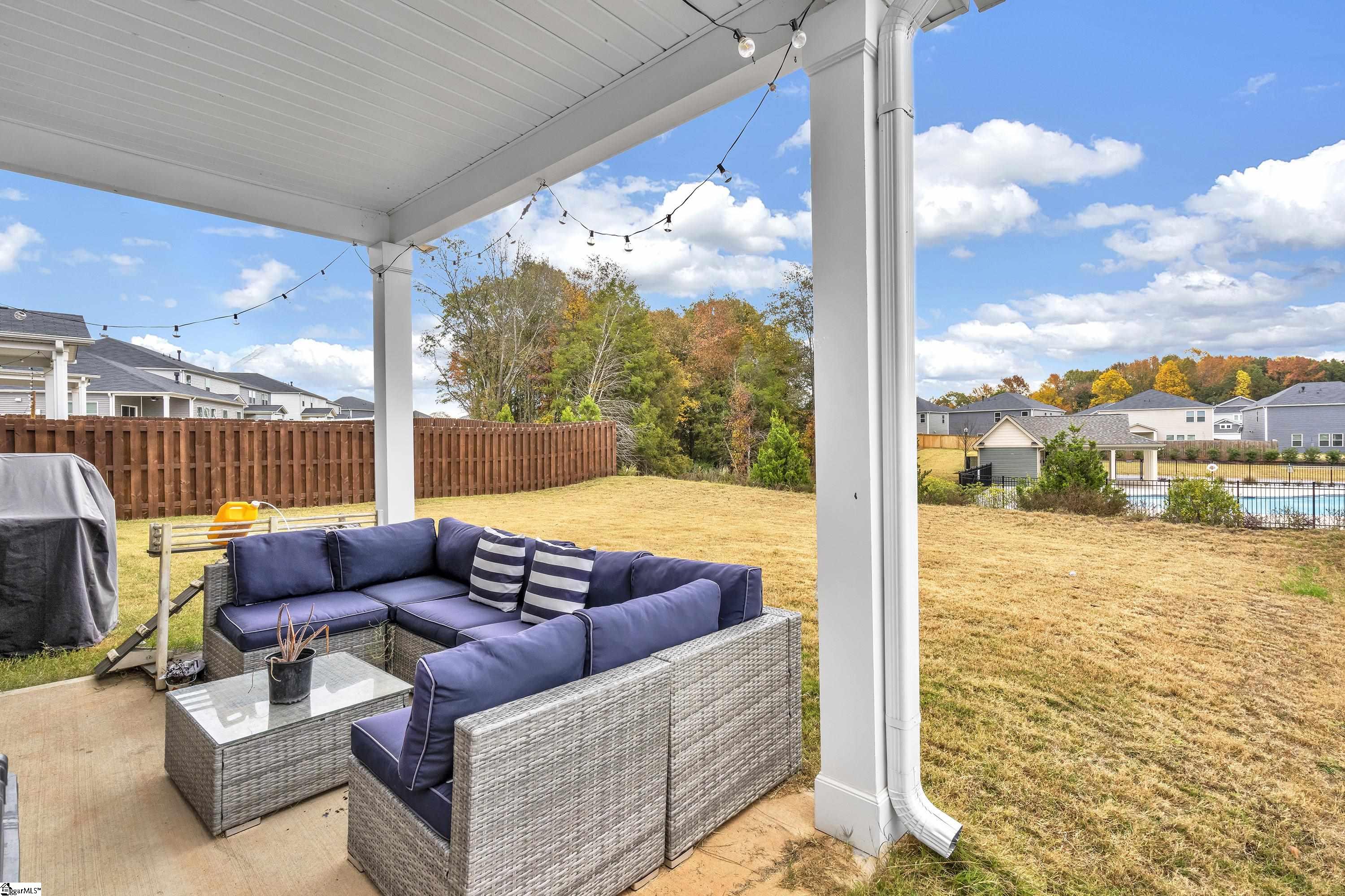 127 Pewter Circle Simpsonville, SC 29680 - Photo 3 of 15