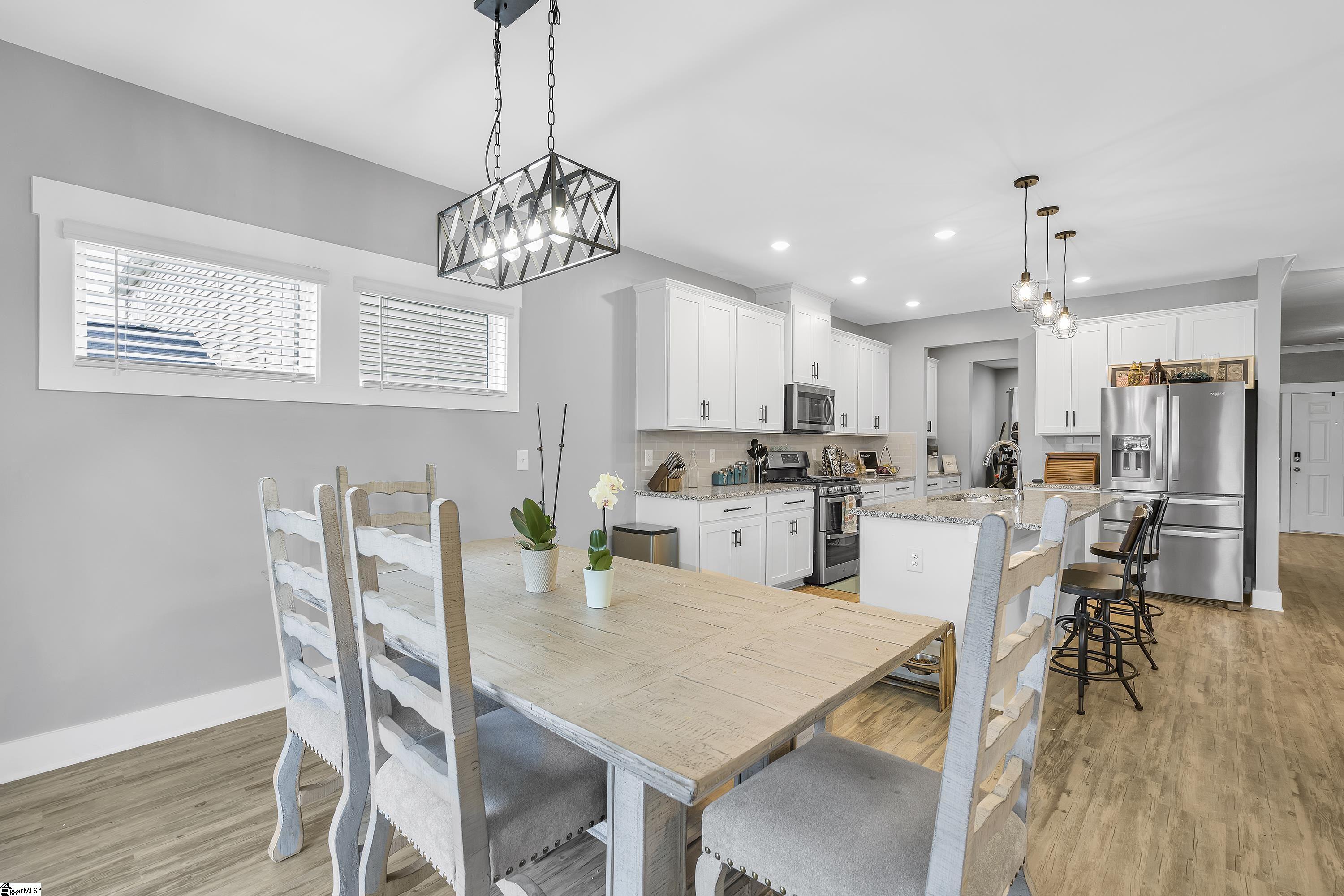 127 Pewter Circle Simpsonville, SC 29680 - Photo 5 of 15